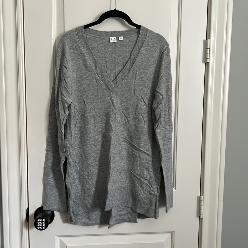 Gap Maternity lightweight grey sweater